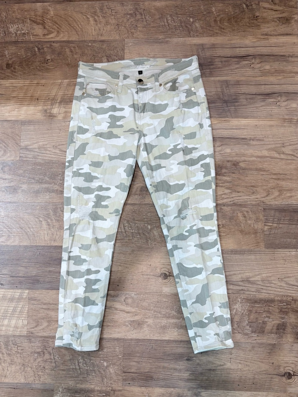 Seven7 Women's Skinny Camo Jeans - Green, White, Tan